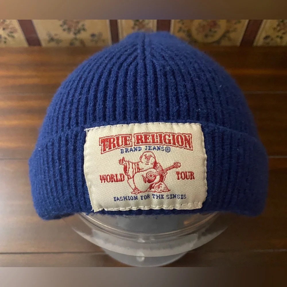 True Religion Blue Beanie OS.